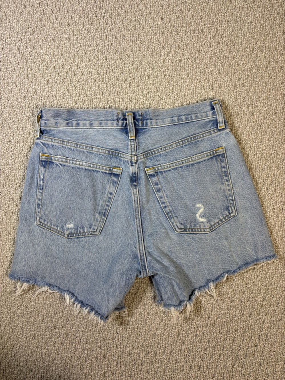 AGOLDE Parker vintage cutoff shorts size US 26 - Picture 4 of 4